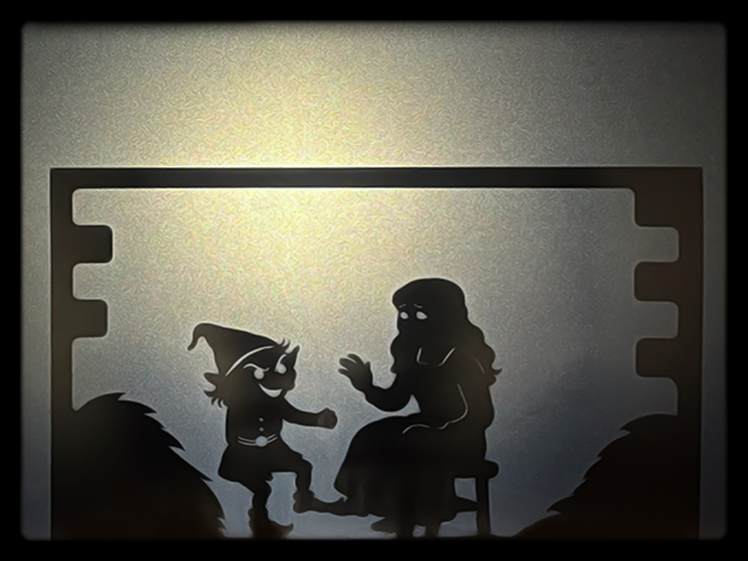 Marioneta sombras el enano saltarín