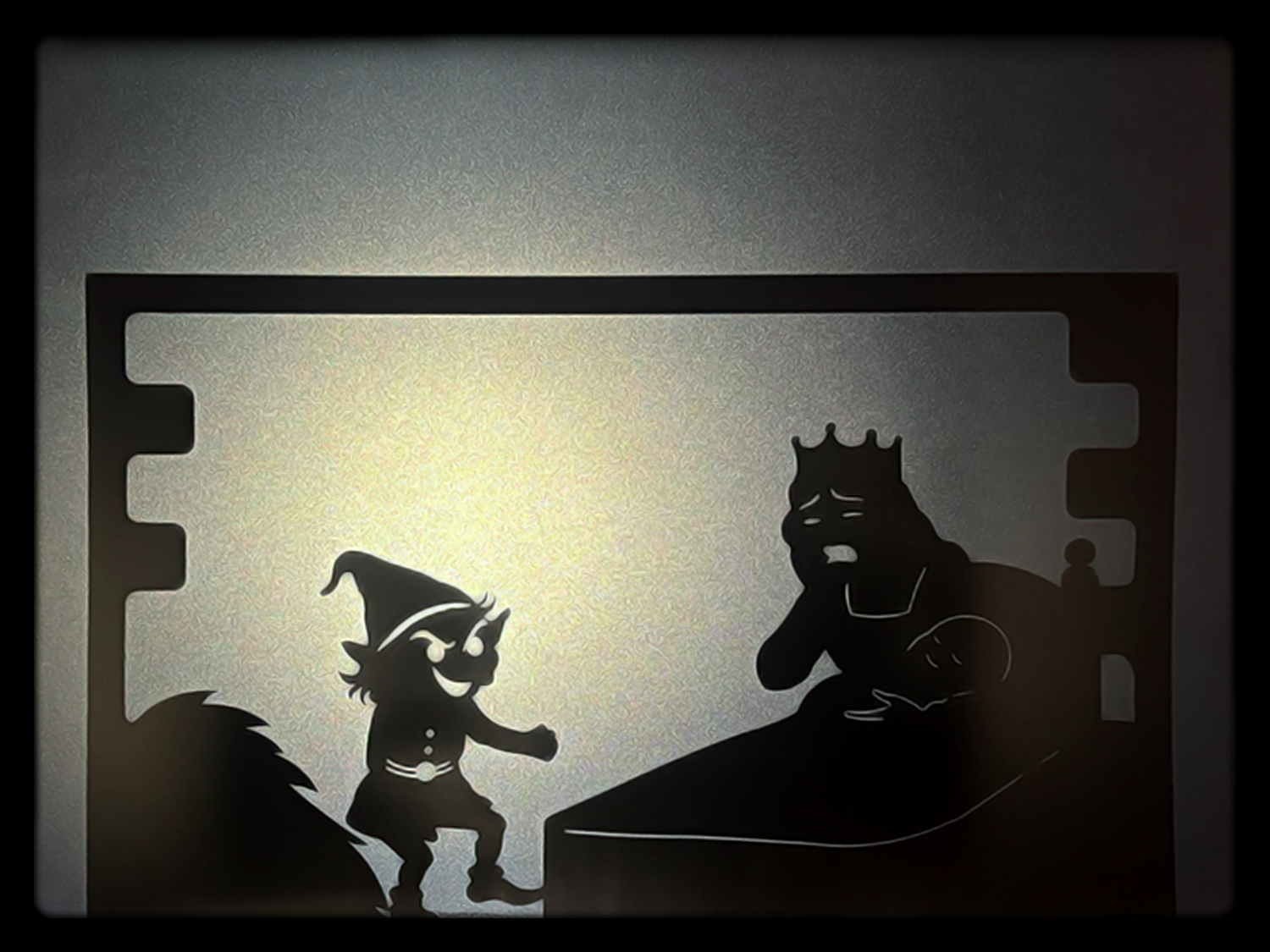 Marioneta sombras el enano saltarín