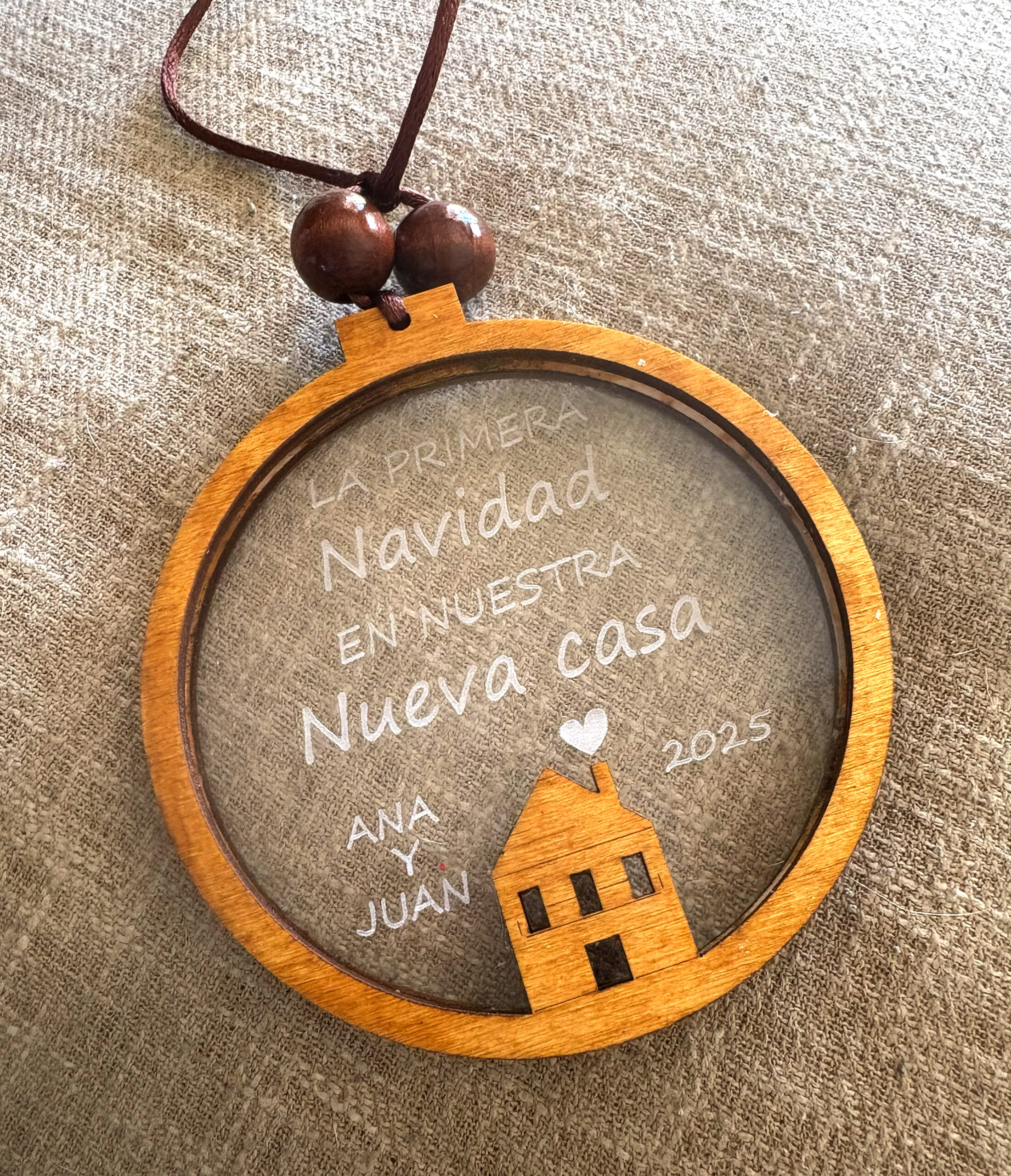adorno árbol Navidad nueva casa